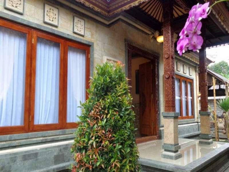 우마 드위 게스트하우스 우붓 외부 사진